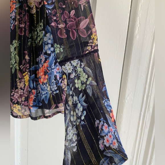 New Anthropologie Flowy Multicolor Metallic Button Peasant Blouse Size XS - Picture 3 of 4